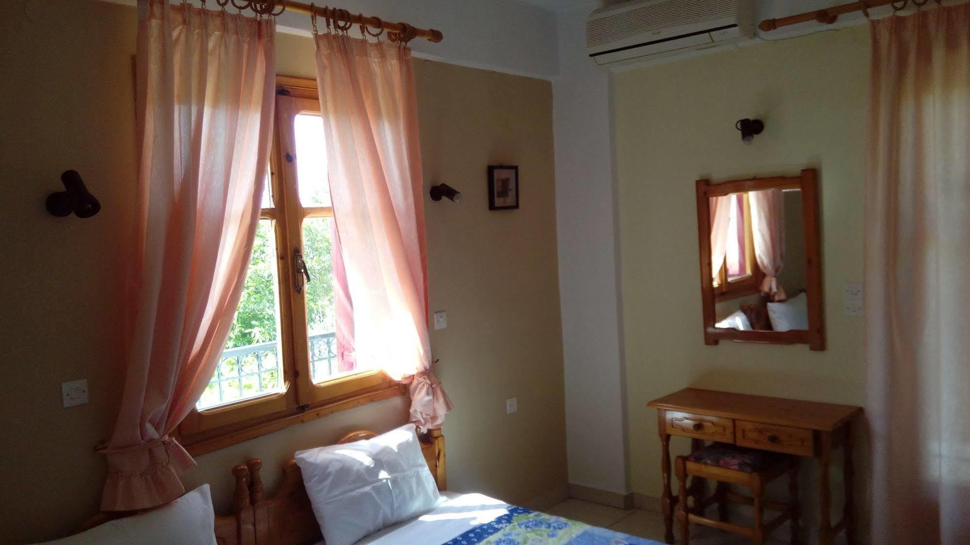 Aparthotel Anessis Cosmos Anaxos Zewnętrze zdjęcie